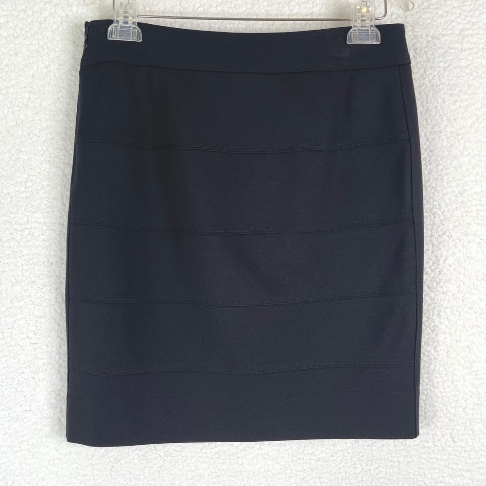 White House Black Market Black Tiered Seam Pencil Skirt Size 4 Side Zip Lined